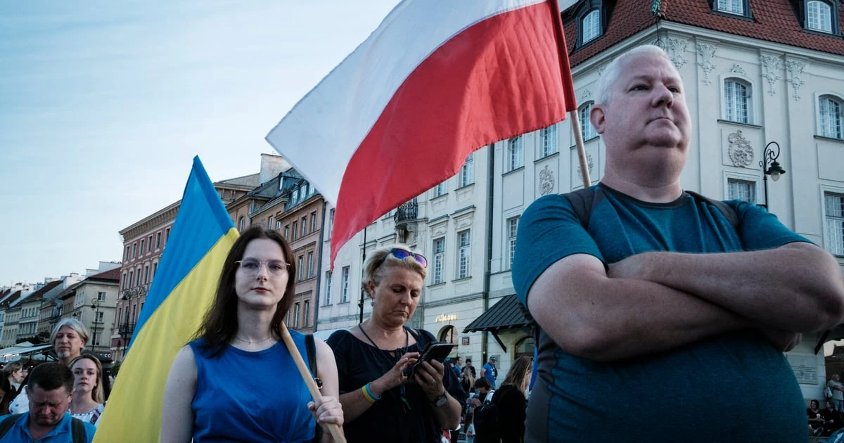Опитування «Рейтингу»: цифри серпня про 1000 біженців у Польщі