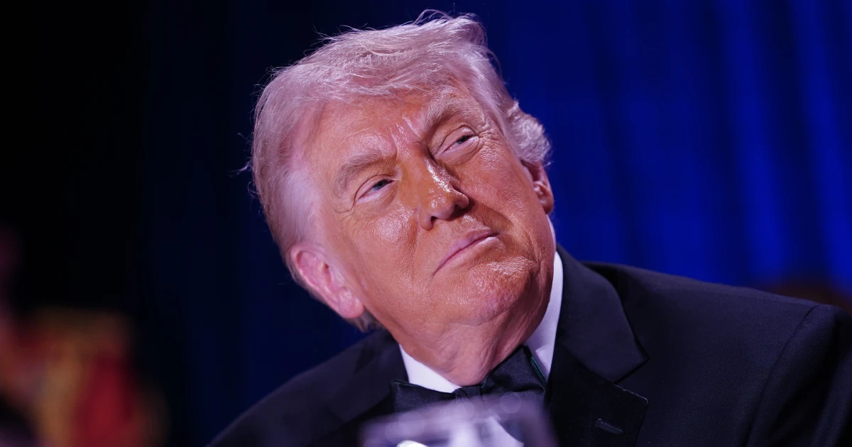 Логотип TRUMP TV на екрані YouTube-каналу Білого дому з виступами Дональда Трампа