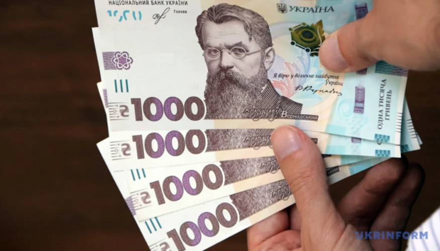 Хто і скільки: Держстат представив зарплатний зріз за серпень 2026 року