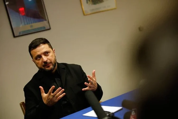Зеленський у Гельсінкі назвав ключові дати й аргументи у відповідь Путіну